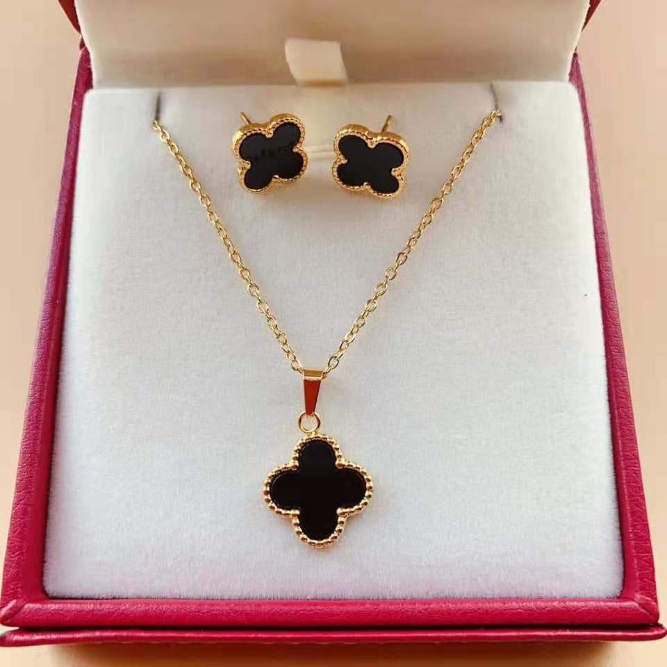 Four Leaf Necklace and earring